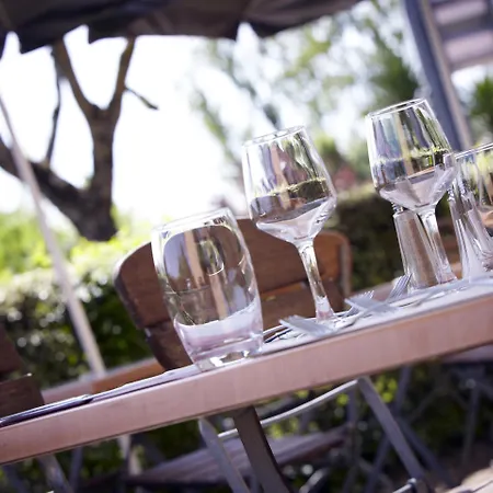 Campanile فندق 3*