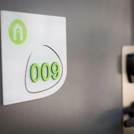 Отель Campanile Ажен