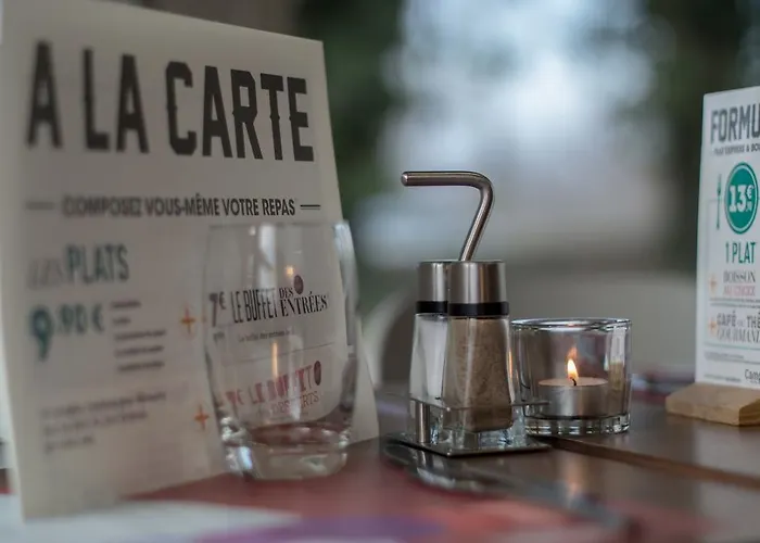 Отель Campanile